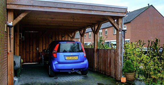 Douglas houten carport Rolde, Drenthe